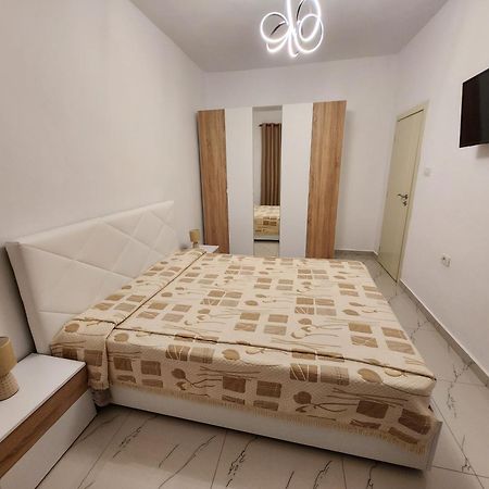 Nevi Apartment Τίρανα Εξωτερικό φωτογραφία